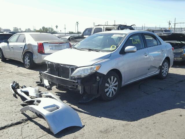 5YFBU4EE1DP115288 - 2013 TOYOTA COROLLA BA SILVER photo 2