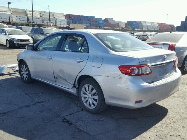 5YFBU4EE1DP115288 - 2013 TOYOTA COROLLA BA SILVER photo 3