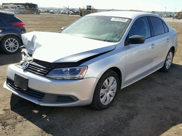 3VW2K7AJ3DM369230 - 2013 VOLKSWAGEN JETTA BASE SILVER photo 2