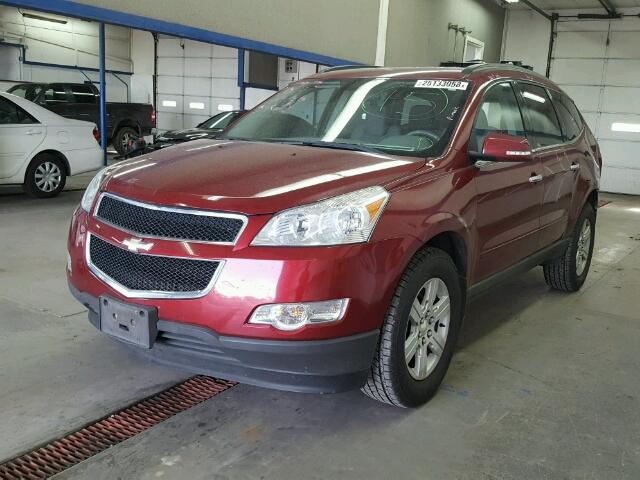 1GNKVGEDXBJ117703 - 2011 CHEVROLET TRAVERSE L RED photo 2