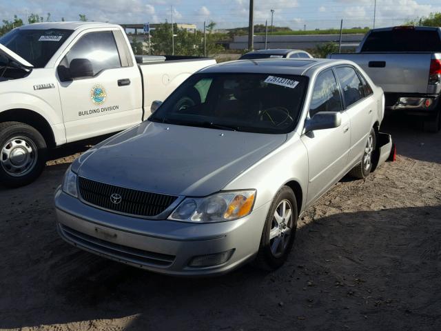 4T1BF28B71U183976 - 2001 TOYOTA AVALON XL SILVER photo 2