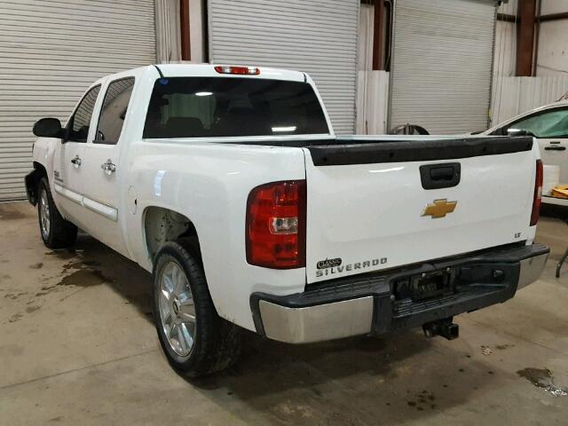 3GCPCSE08DG228842 - 2013 CHEVROLET SILVERADO WHITE photo 3