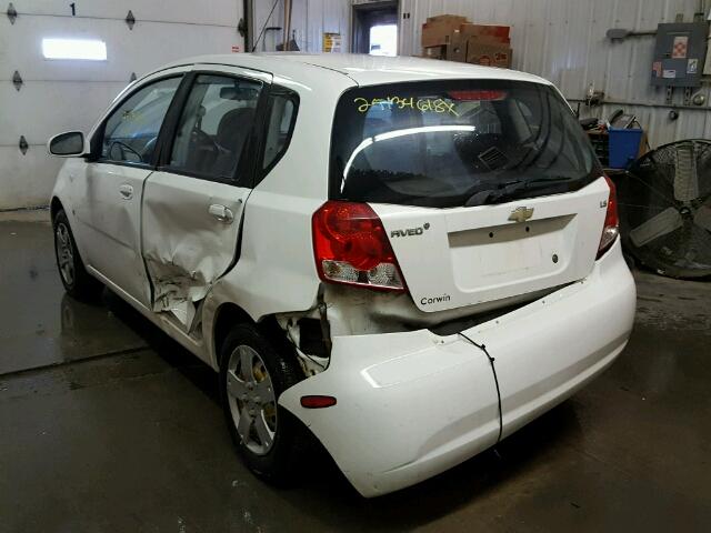 KL1TD666X8B086828 - 2008 CHEVROLET AVEO BASE WHITE photo 3