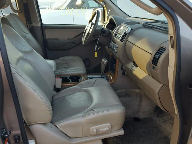 5N1AR18U45C732043 - 2005 NISSAN PATHFINDER TAN photo 5