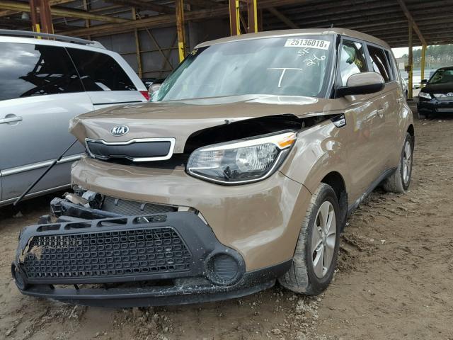 KNDJN2A22F7223285 - 2015 KIA SOUL TAN photo 2