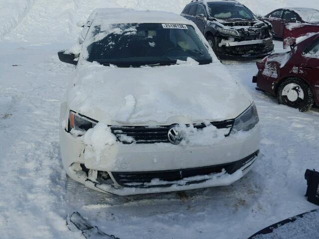 3VW1K7AJ5DM249845 - 2013 VOLKSWAGEN JETTA BASE 白色 照片 10