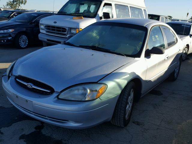 1FAFP52U4YG271087 - 2000 FORD TAURUS LX SILVER photo 2