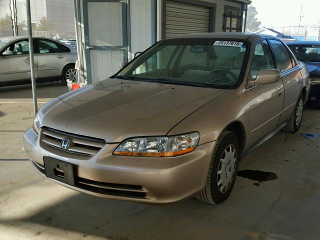 3HGCG66572G706266 - 2002 HONDA ACCORD LX GOLD photo 2