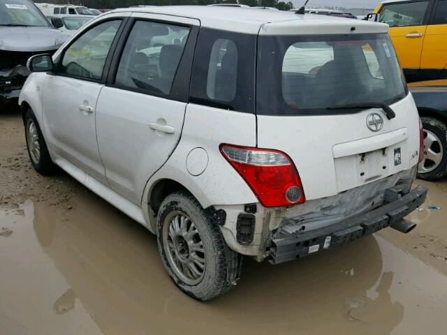 JTKKT624960148622 - 2006 TOYOTA SCION XA WHITE photo 3