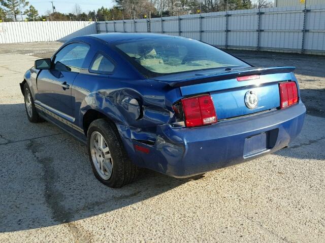 1ZVHT80N385176704 - 2008 FORD MUSTANG BLUE photo 3