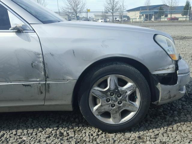 JTHBN30F910045518 - 2001 LEXUS LS 430 SILVER photo 9