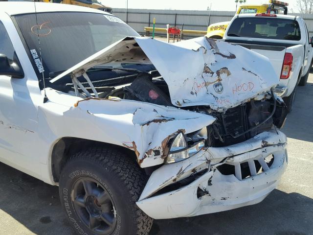 1B7GL22X0WS653260 - 1998 DODGE DAKOTA WHITE photo 9