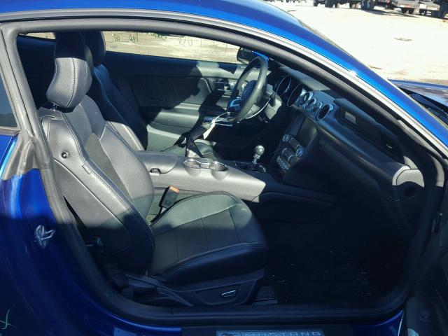 1FA6P8TH1F5411320 - 2015 FORD MUSTANG BLUE photo 5