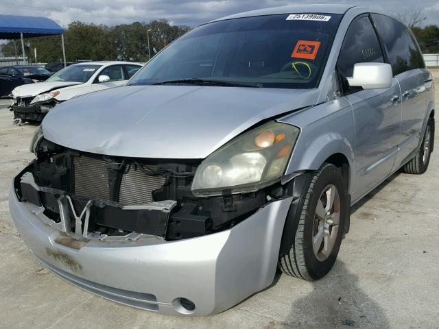 5N1BV28UX7N125402 - 2007 NISSAN QUEST S SILVER photo 2