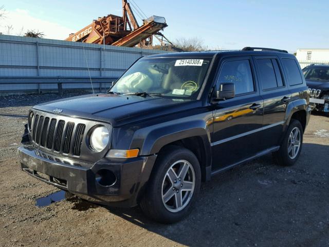 1J4NF2GBXAD511646 - 2010 JEEP PATRIOT SP BLACK photo 2