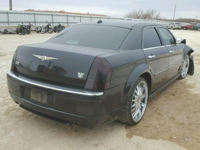 2C3LA63H46H103882 - 2006 CHRYSLER 300C BLACK photo 4