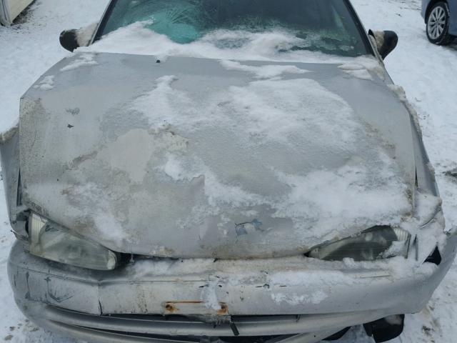 1Y1SK528X1Z439234 - 2001 CHEVROLET GEO PRIZM 银色 照片 7