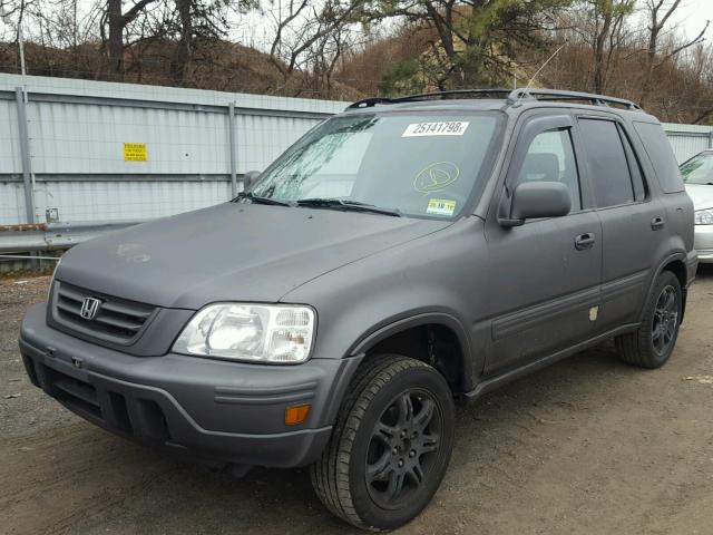 JHLRD1840VC016586 - 1997 HONDA CR-V LX GRAY photo 2