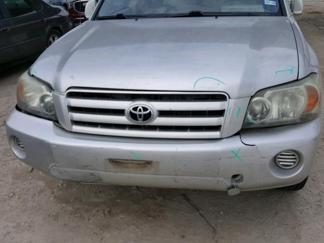 JTEDD21A360150956 - 2006 TOYOTA HIGHLANDER SILVER photo 9