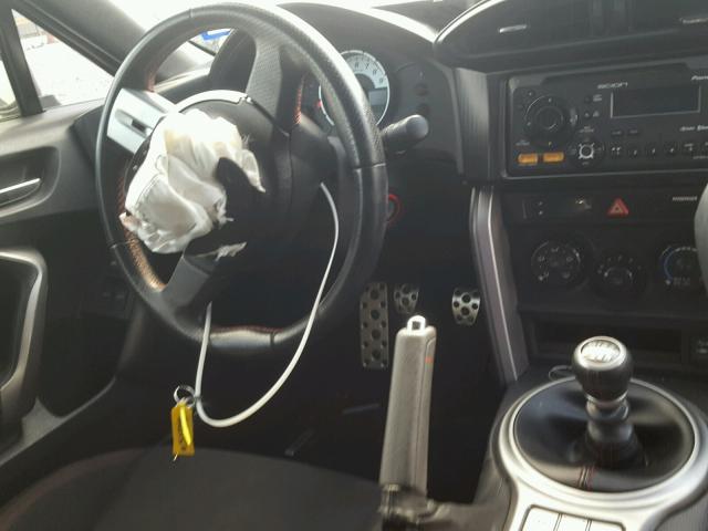 JF1ZNAA17D1717541 - 2013 TOYOTA SCION FR-S შავი ფოტო 9