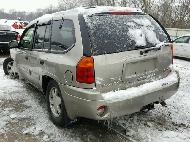 1GKDT13S132278334 - 2003 GMC ENVOY GOLD photo 3