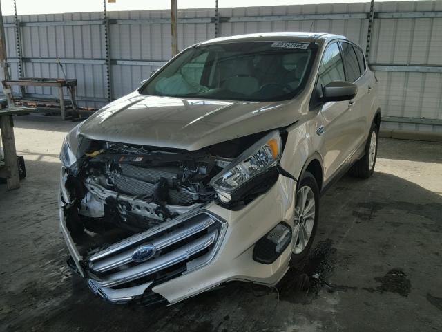 1FMCU0GD1HUB74315 - 2017 FORD ESCAPE SE GOLD photo 2