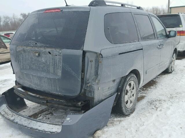 KNDMB233X96277794 - 2009 KIA SEDONA EX GRAY photo 4