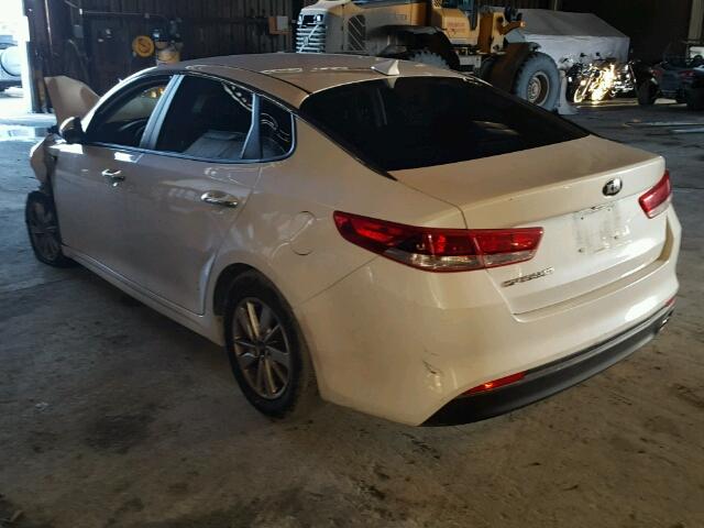 5XXGT4L30GG034564 - 2016 KIA OPTIMA LX WHITE photo 3