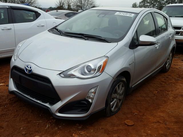 JTDKDTB31H1597039 - 2017 TOYOTA PRIUS C SILVER photo 2