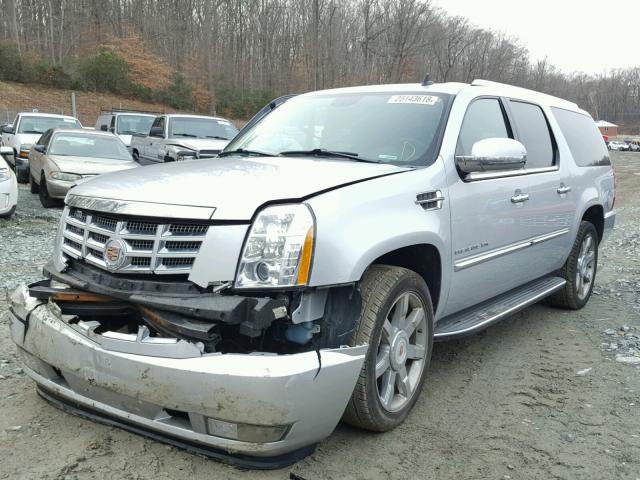 1GYS4HEF0DR313425 - 2013 CADILLAC ESCALADE E SILVER photo 2