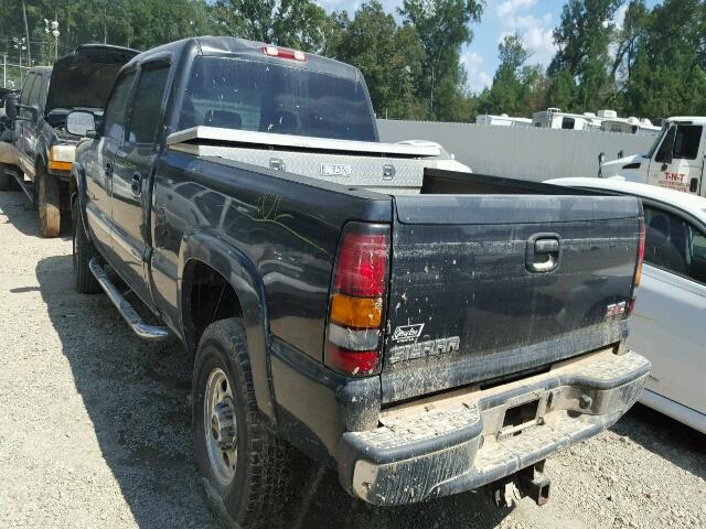 1GTHC23U04F235991 - 2004 GMC SIERRA C25 BLACK photo 3