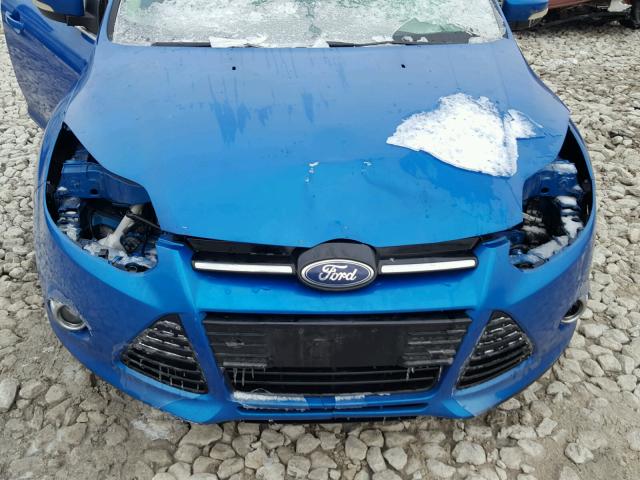 1FAHP3H25CL109620 - 2012 FORD FOCUS SEL BLUE photo 9