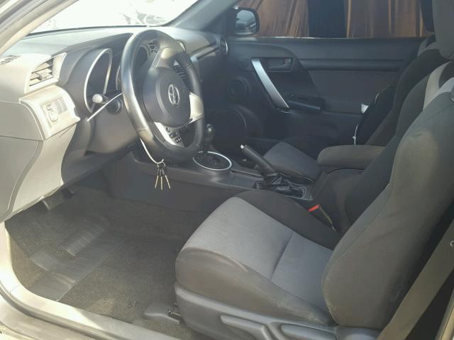 JTKJF5C7XE3074095 - 2014 TOYOTA SCION TC 灰色 照片 5