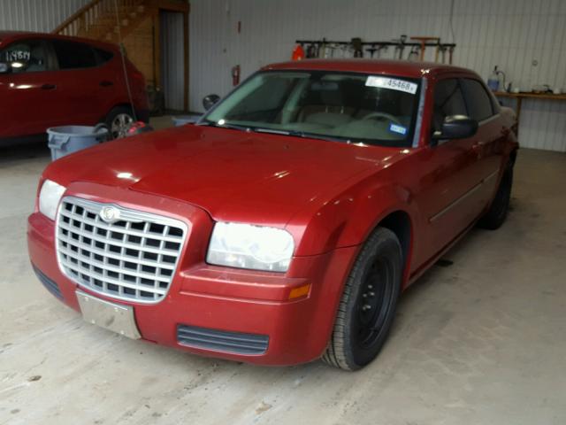 2C3KA43RX8H222466 - 2008 CHRYSLER 300 LX RED photo 2