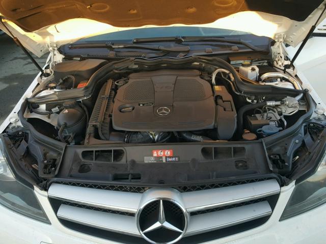 WDDGJ5HB8DF962408 - 2013 MERCEDES-BENZ C 350 WHITE photo 7