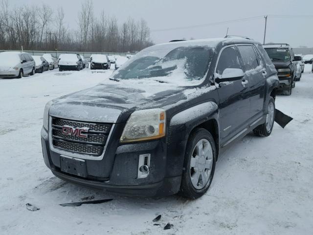 2CTFLJEY0A6260241 - 2010 GMC TERRAIN SL BLACK photo 2