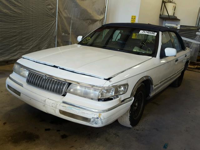 2MELM75W0RX661158 - 1994 MERCURY GRAND MARQ WHITE photo 2