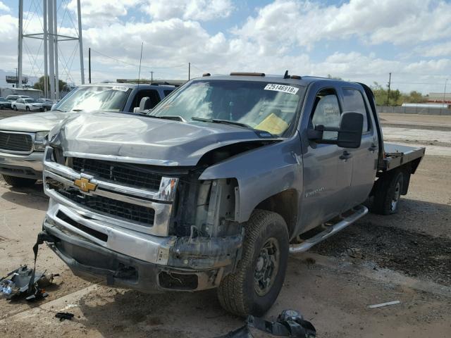 1GCHK33608F151606 - 2008 CHEVROLET SILVERADO GRAY photo 2