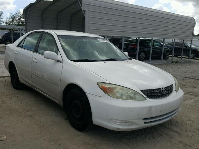 4T1BE32K14U335966 - 2004 TOYOTA CAMRY LE WHITE photo 1