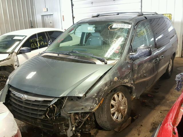 2C4GP54L65R601082 - 2005 CHRYSLER TOWN & COU BLUE photo 2