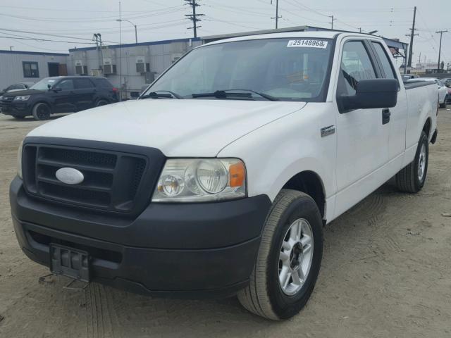 1FTRX12W67KB74437 - 2007 FORD F150 WHITE photo 2