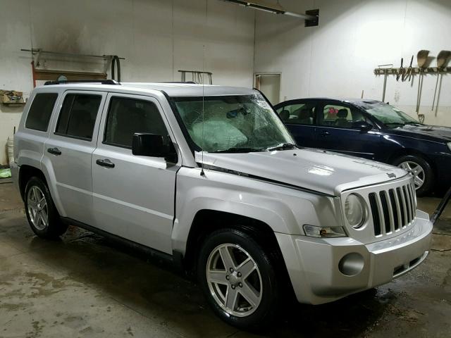 1J8FT28W18D706851 - 2008 JEEP PATRIOT SP SILVER photo 1