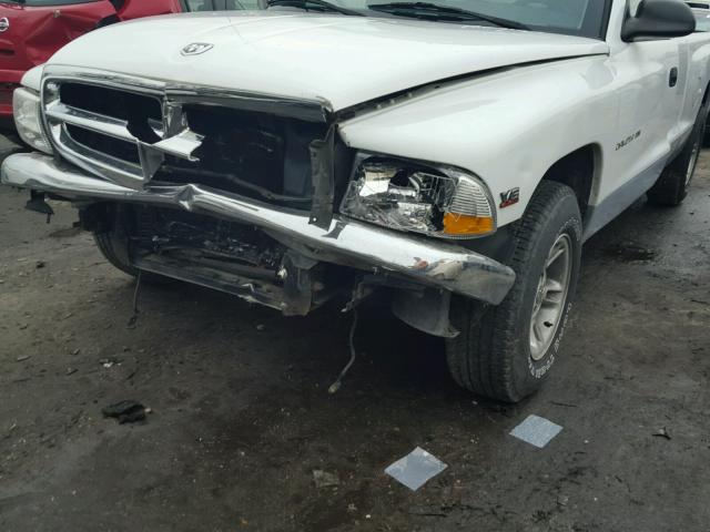 1B7GL22X2XS151450 - 1999 DODGE DAKOTA WHITE photo 9