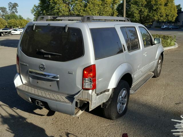 5N1AR18U18C644197 - 2008 NISSAN PATHFINDER SILVER photo 4