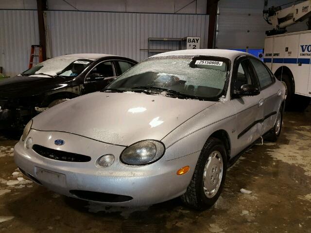 1FALP52U4TA139980 - 1996 FORD TAURUS GL SILVER photo 2