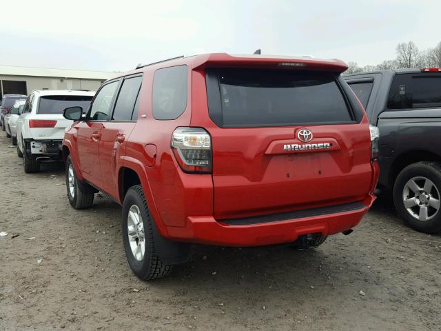 JTEBU5JR8H5408585 - 2017 TOYOTA 4RUNNER SR RED photo 3