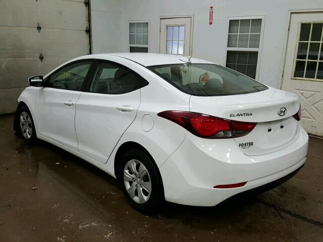 5NPDH4AE5GH736182 - 2016 HYUNDAI ELANTRA SE WHITE photo 3