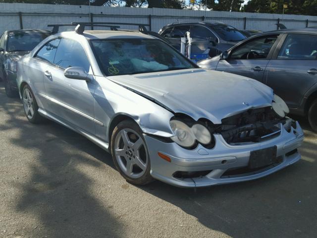 WDBTJ75J75F139985 - 2005 MERCEDES-BENZ CLK 500 SILVER photo 1