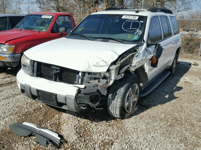 1GNET16S246130643 - 2004 CHEVROLET TRAILBLAZE WHITE photo 2