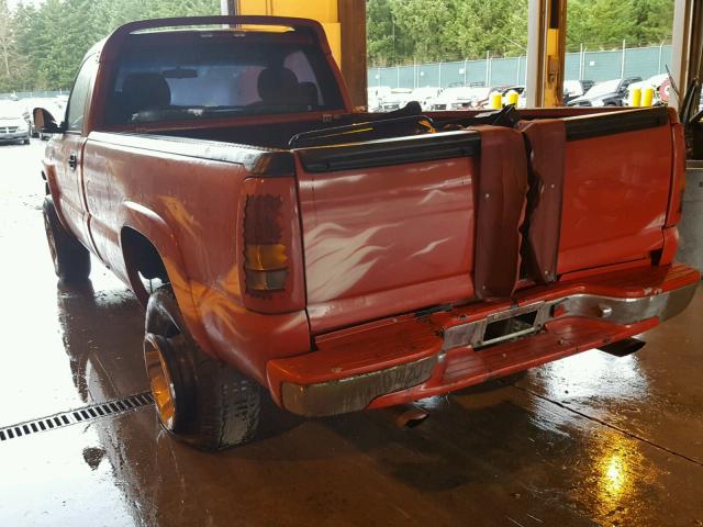 1GCHC24U61Z252691 - 2001 CHEVROLET SILVERADO RED photo 3